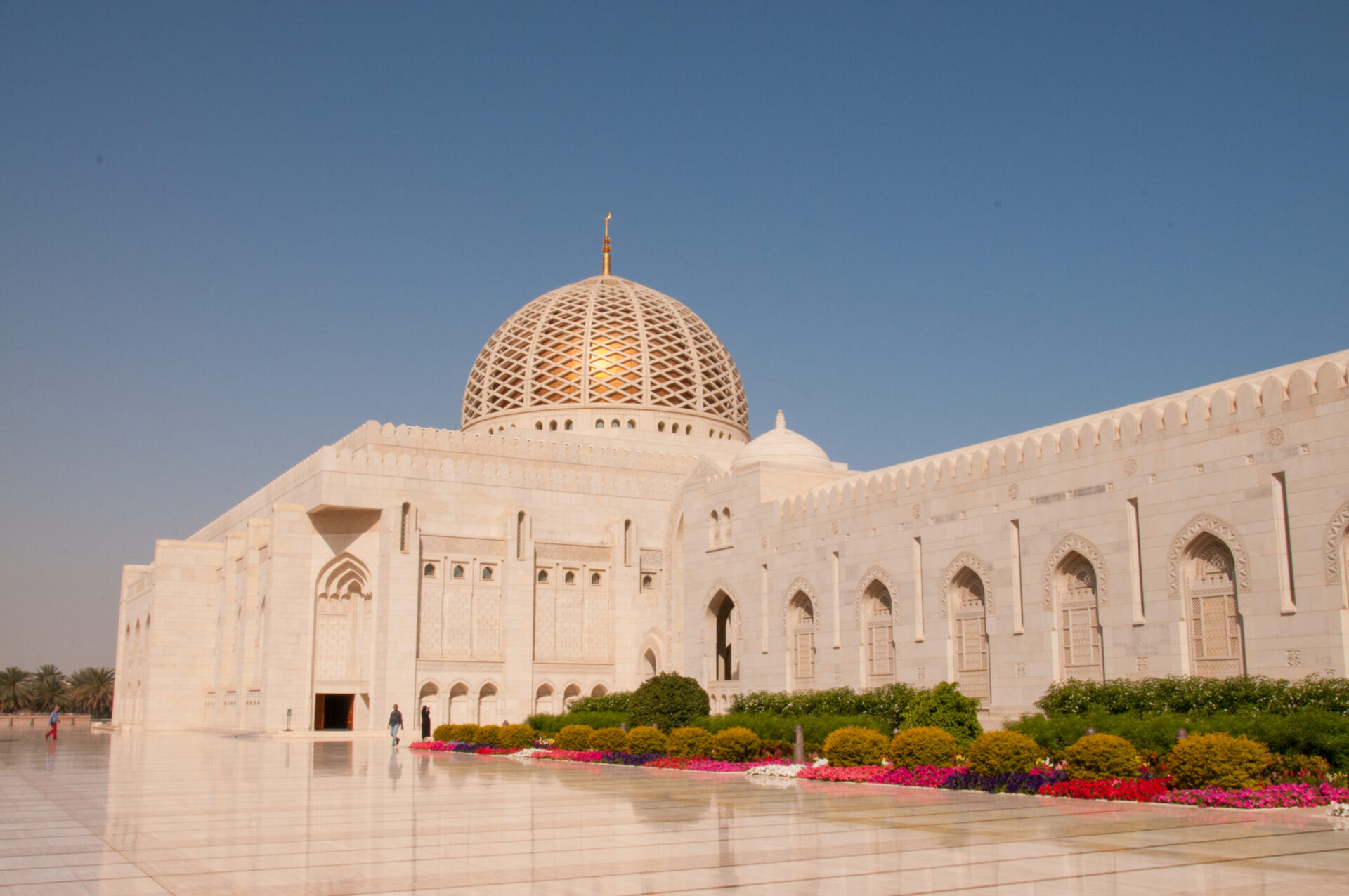 Velká mešita Sultána Qábuse v Maskat | Omán poznávací zájezdy